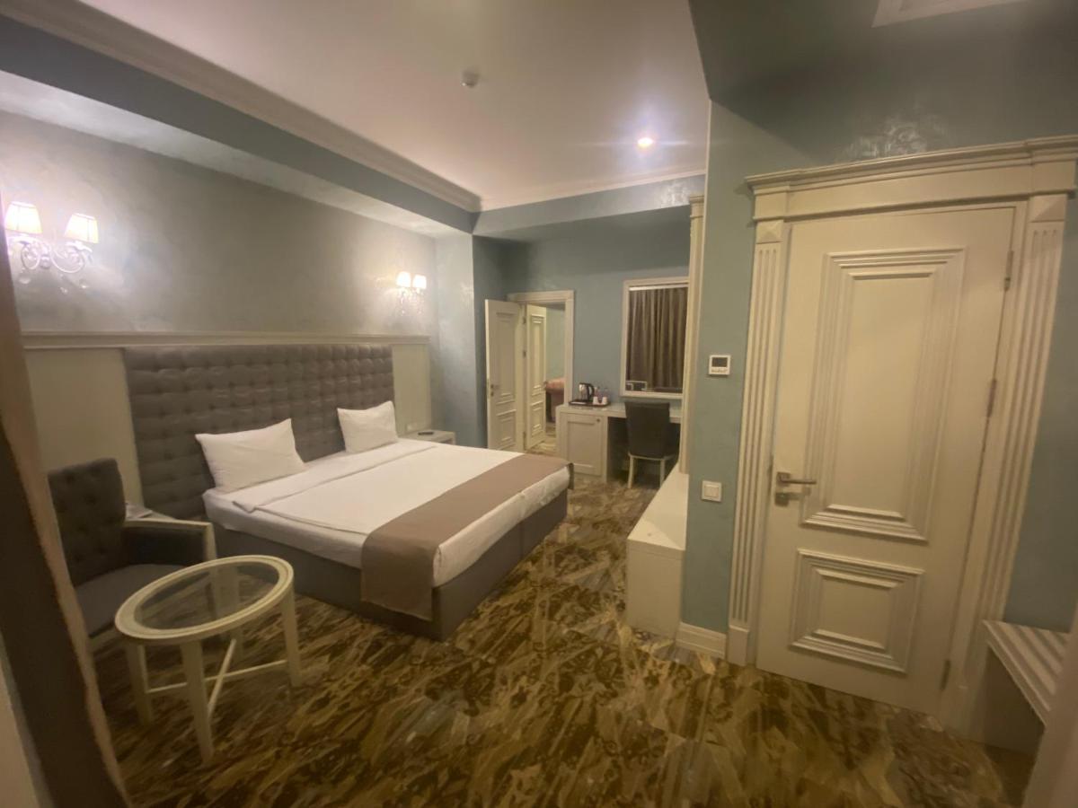 Emerald Suite Hotel Баку Екстер'єр фото