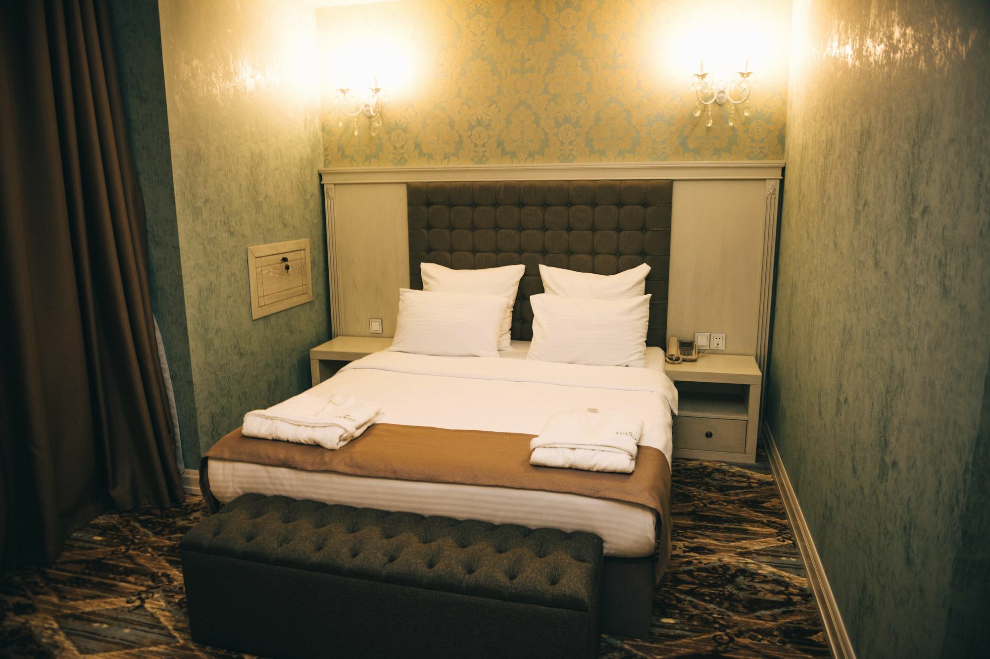 Emerald Suite Hotel Баку Екстер'єр фото