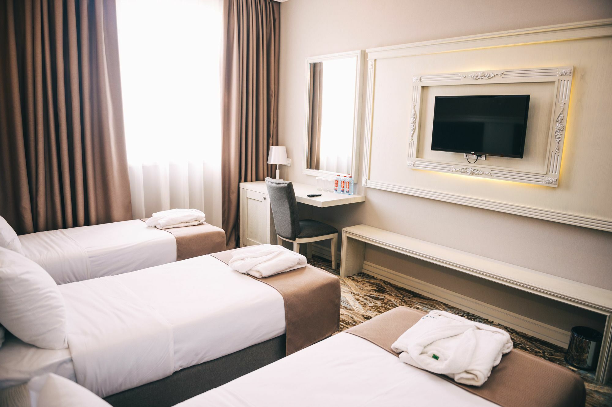Emerald Suite Hotel Баку Екстер'єр фото